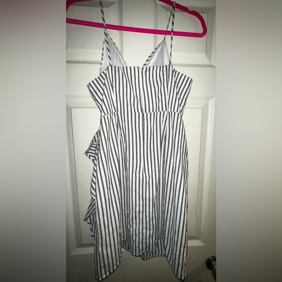 Pin stripped dress .. worn twice .. medium - Picture 2 of 2